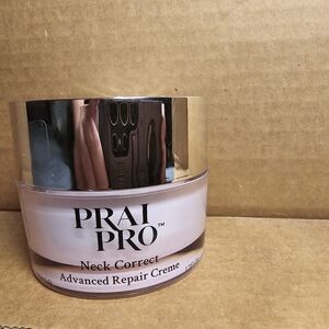 PRAI PRO Neck Correct Advanced Repair Creme